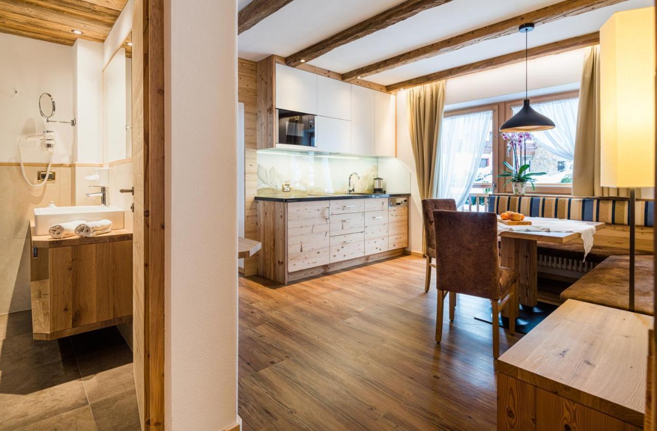 Apartments Aghel ***S Selva di Val Gardena Extérieur photo