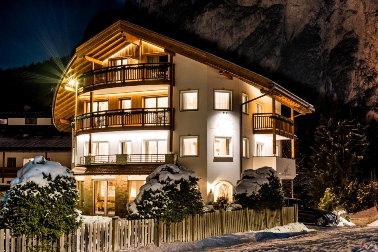 Apartments Aghel ***S Selva di Val Gardena Extérieur photo