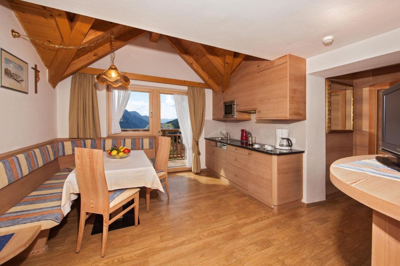 Apartments Aghel ***S Selva di Val Gardena Extérieur photo
